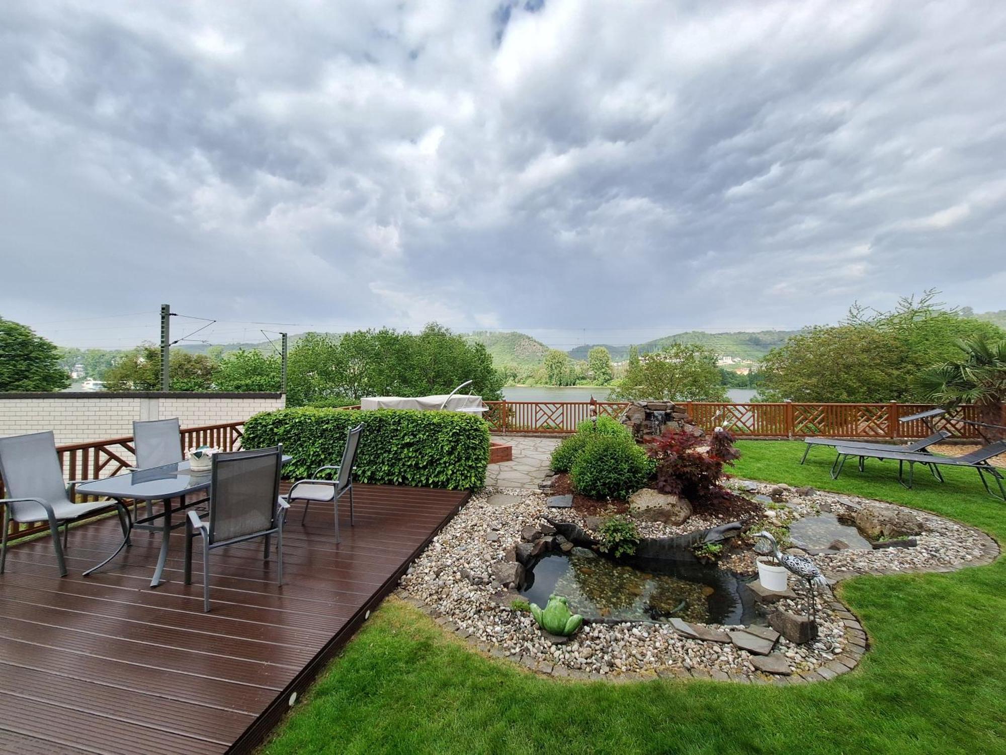 Ferienwohnung Rhens Am Rhein ภายนอก รูปภาพ